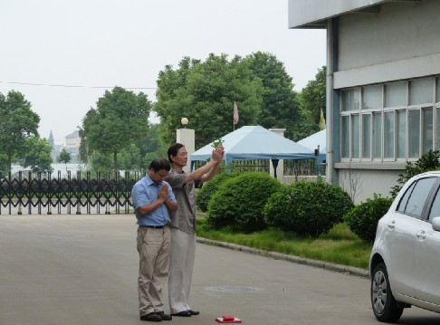 灵雨老师为宁波某电子公司进行风水策划
